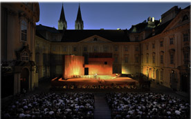 Die ''Hochzeit des Figaro'' im Kaiserhof im Stift Klosterneuburg.